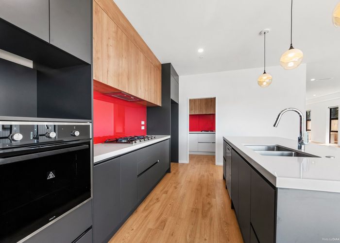  at 50C Lyons Avenue, Murrays Bay, Auckland