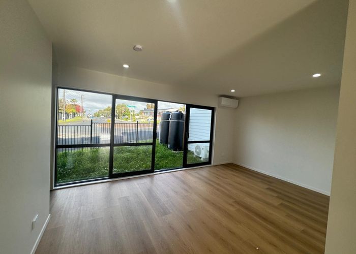  at 4/1 Hollinbrigg Place, Manurewa, Manukau City, Auckland