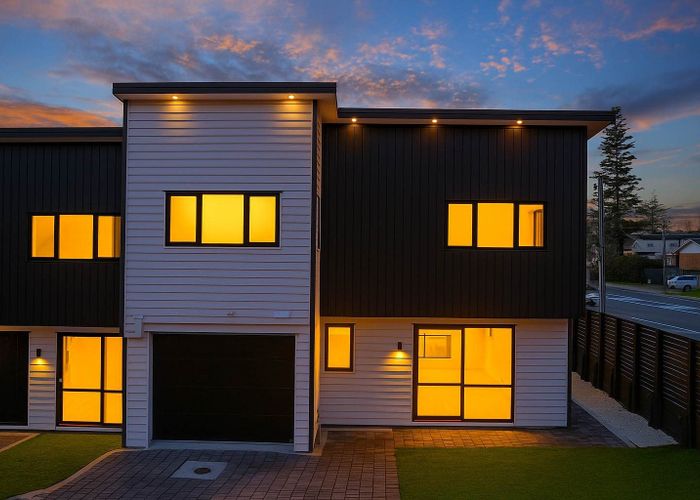  at Lot 4/83 Station Road, Papatoetoe, Manukau City, Auckland
