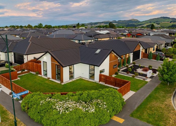  at 5 Skibbereen Drive, Halswell, Christchurch City, Canterbury