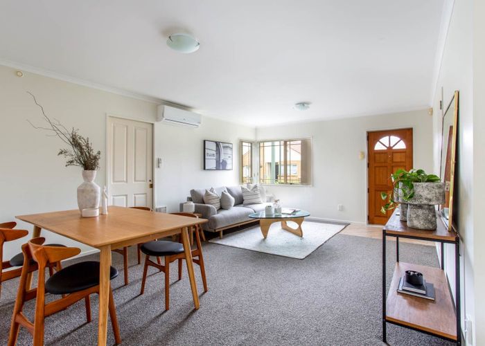  at 7 Drummond Drive, Ranui, Waitakere City, Auckland