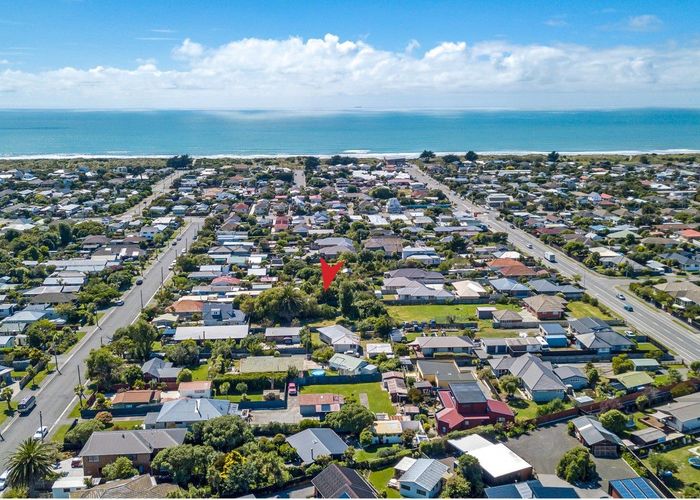  at 43 Blake Street, New Brighton, Christchurch