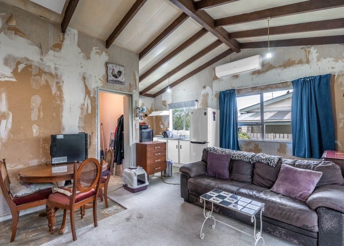  at 8 Boyne Street, Clifton, Invercargill
