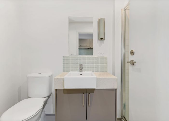  at 305/4 Wagener Place, Mount Albert, Auckland City, Auckland