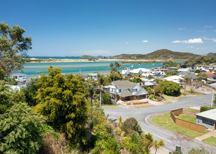  at 4 Chloe Place, Whangarei