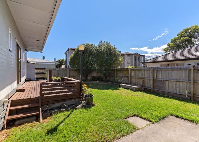  at 56 Gloucester Road, Manurewa, Manukau City, Auckland