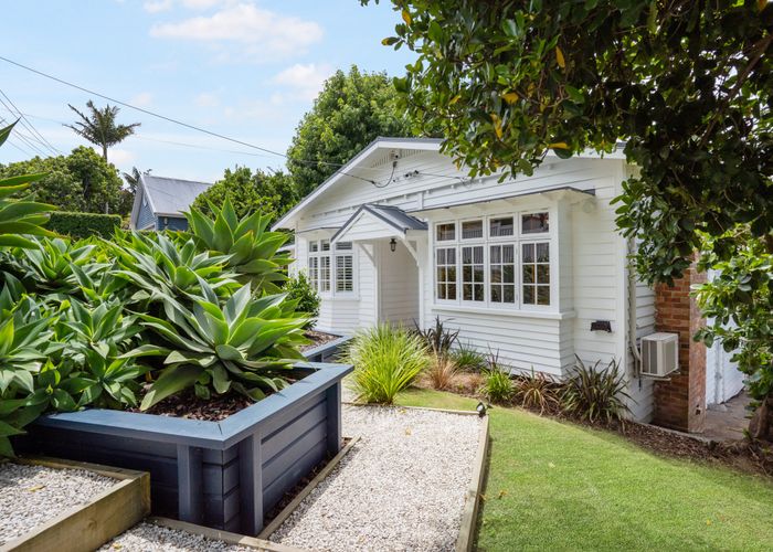  at 7 Rowan Road, Epsom, Auckland