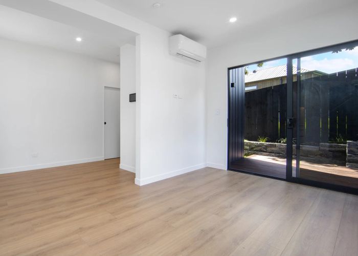  at 3a Range view Road, Mount Albert, Auckland City, Auckland