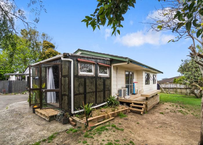  at 1/20 Burundi Avenue, Clendon Park, Manukau City, Auckland