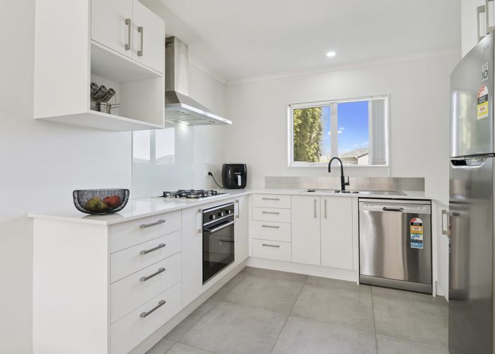  at 136 Kuaka Drive, Takanini, Papakura, Auckland