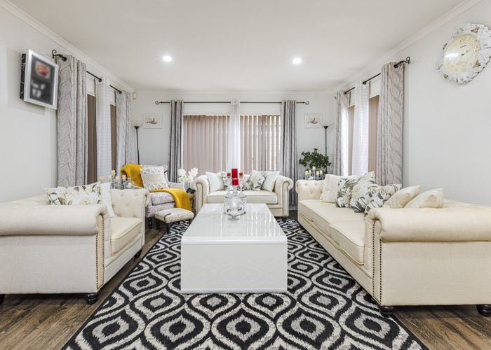  at 5 Staten Place, Mangere, Auckland