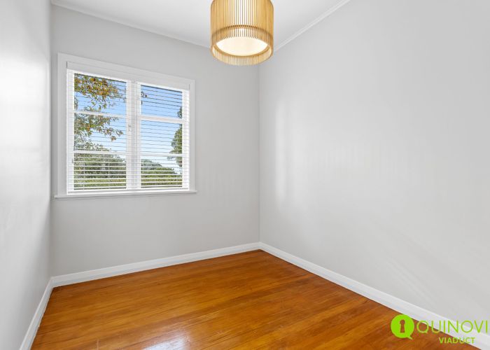  at 17 Kawau Rd, Greenlane, Auckland City, Auckland