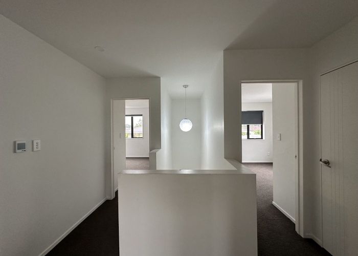  at 44b  Friesian Drive, Mangere, Manukau City, Auckland