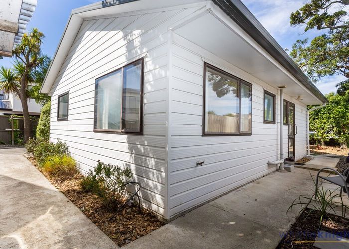  at 2/85 Mandeville Street, Riccarton, Christchurch City, Canterbury