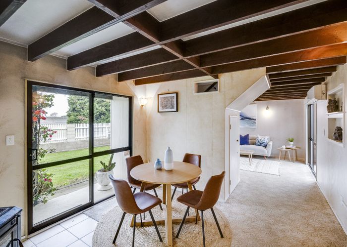  at 32 Atherfold Crescent, Greenmeadows, Napier, Hawke's Bay