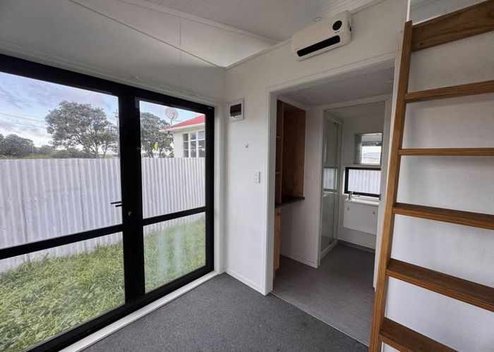  at 19a Carson street, Castlecliff, Whanganui, Manawatu / Whanganui