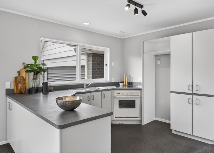  at 2/38 Rukutai Street, Orakei, Auckland City, Auckland