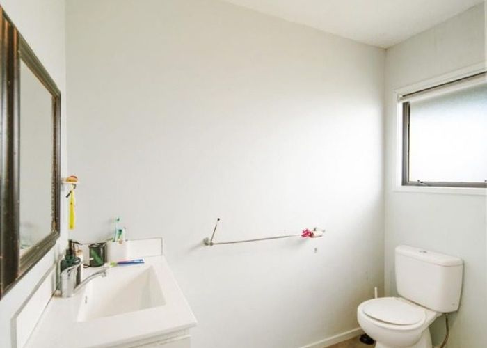  at 35D Trimdon Street, Randwick Park, Manukau City, Auckland