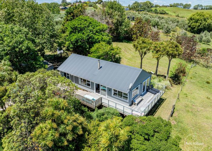  at 47 Merril Road, Paparoa