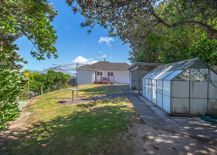 at 62 Tannadyce Street, Strathmore Park, Wellington