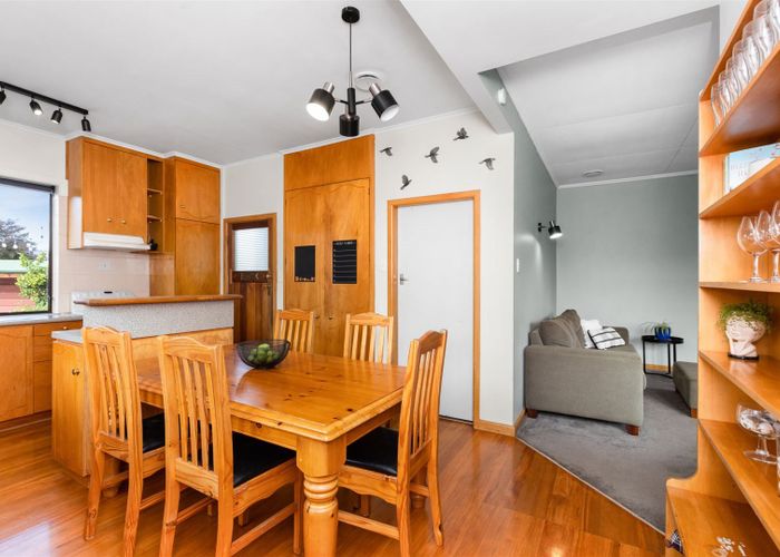  at 207 Caroline Place, Mayfair, Hastings