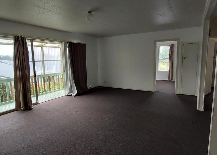  at 1/39 Noall Street, Te Atatū Peninsula, Auckland