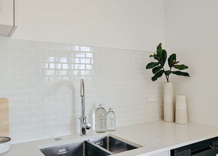  at 18D Avenue Road, Greenmeadows, Napier, Hawke's Bay