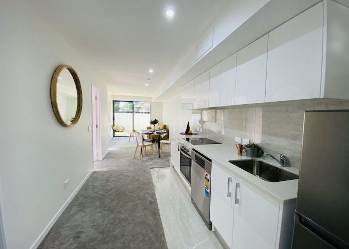  at 206/8 Gray Avenue, Mangere East, Manukau City, Auckland