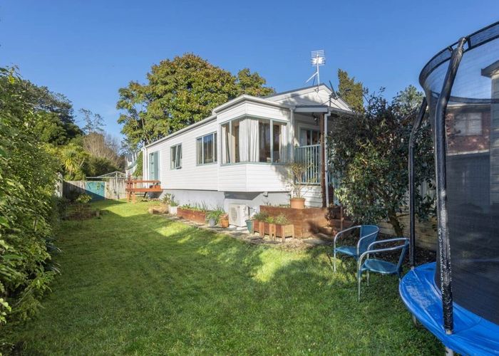  at 1/48 Seymour Road, Sunnyvale, Auckland