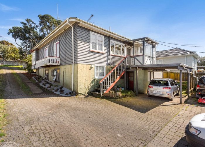  at 64 Ruawai Road, Mount Wellington, Auckland