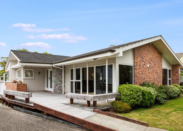  at 40 Wai-Iti Crescent, Woburn, Lower Hutt