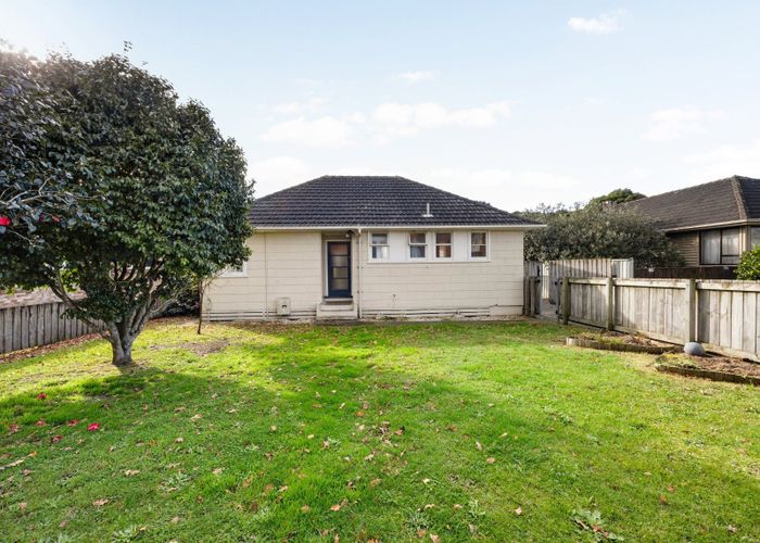  at 37 Montgomery Crescent, Bader, Hamilton, Waikato