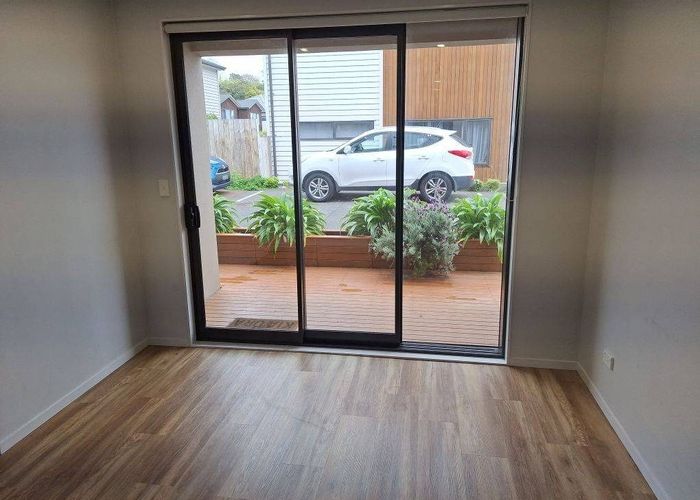  at 1/98 Haverstock Road, Sandringham, Auckland City, Auckland