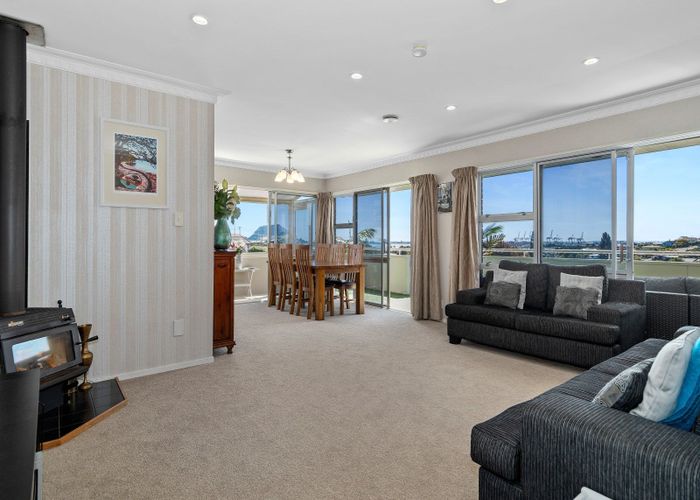  at 42 Whitaker Street, Otumoetai, Tauranga