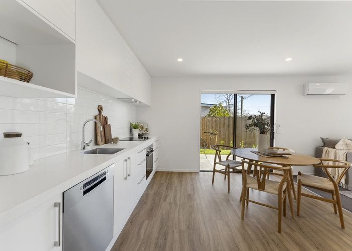  at 1/25 Vagues Road, Northcote, Christchurch