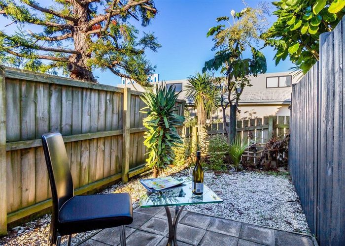 at 3/6 Willcott Street, Mount Albert, Auckland City, Auckland
