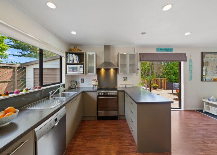  at 2 Tedder Way, Karori, Wellington