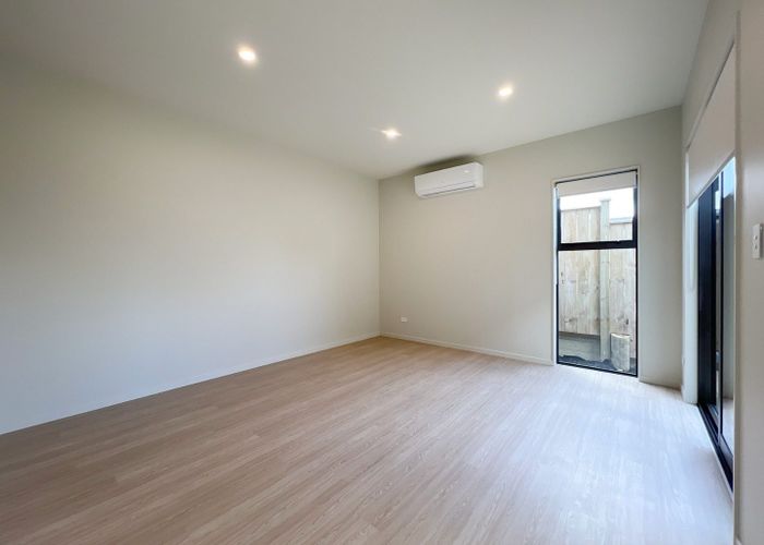  at 46A Tiroroa Avenue, Te Atatu South, Waitakere City, Auckland