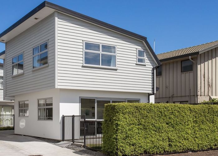 at 4/33 Elizabeth Street, Riccarton, Christchurch