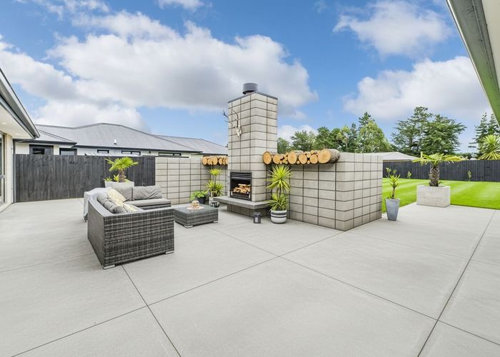  at 8 Perendale Place, Kirwee, Kirwee