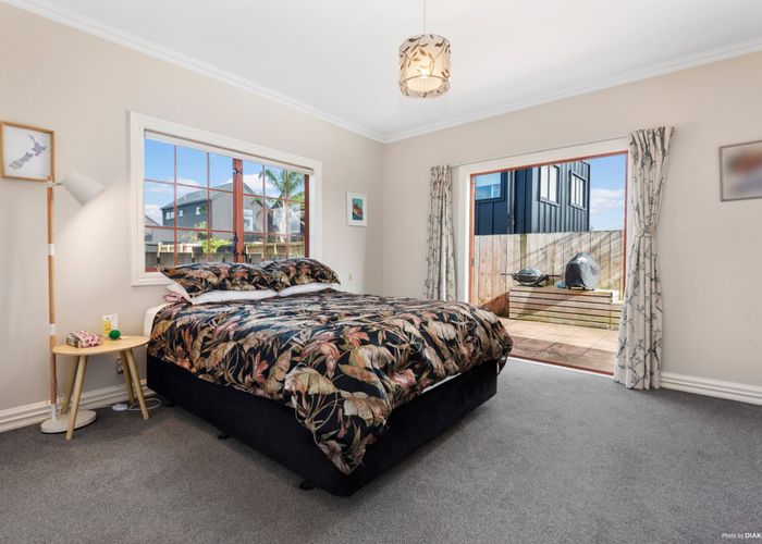  at 75a  Matipo Road, Te Atatu Peninsula, Waitakere City, Auckland