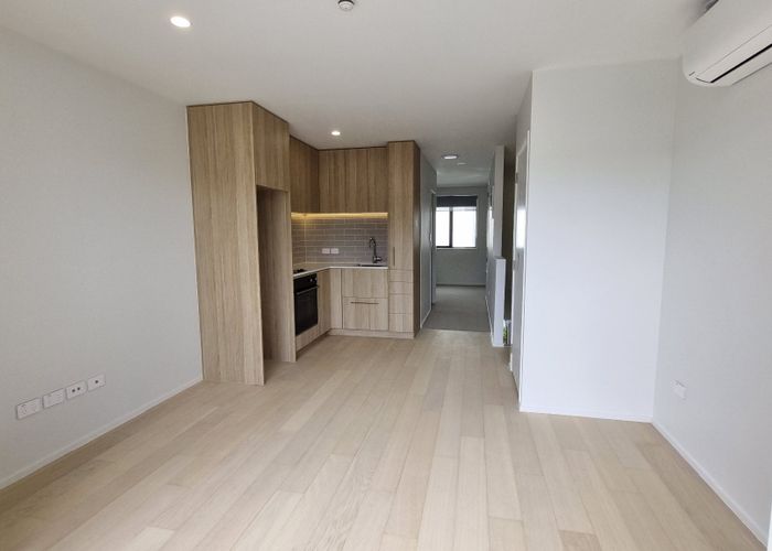  at 4B/124 Taylors Road, Mount Albert, Auckland City, Auckland