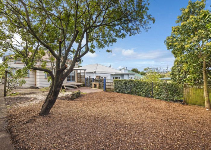  at 11 Firth Road, Grey Lynn, Auckland