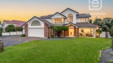  at 23 Gillard Place, Eastern Beach, Auckland