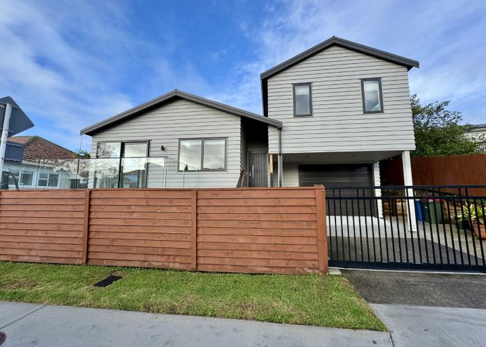  at 47A Tahi Terrace, Glen Eden, Waitakere City, Auckland