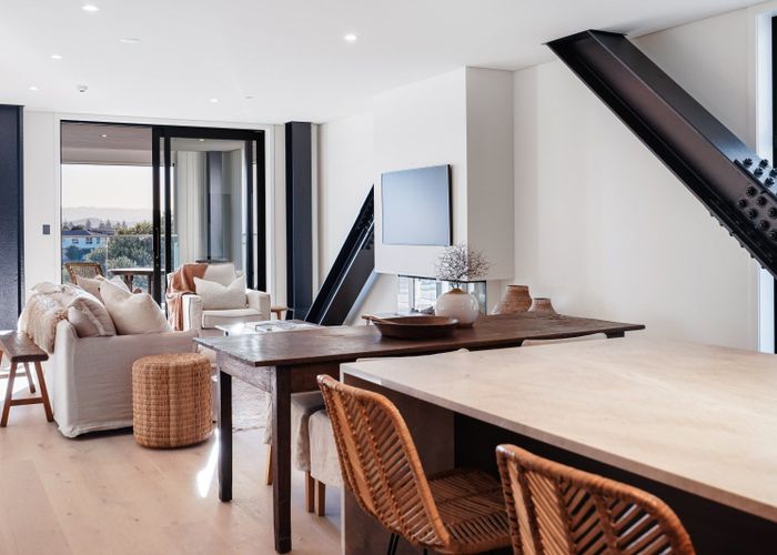  at APT 202 Customs Quay, Ahuriri, Napier, Hawke's Bay