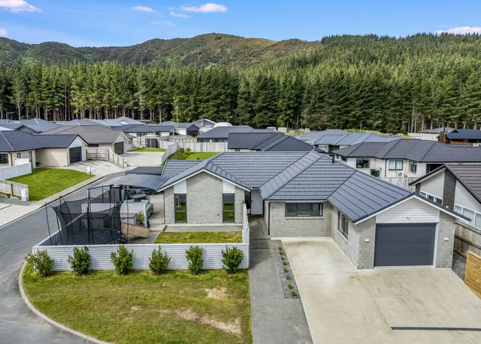  at 4 Craigie Way, Wainuiomata, Lower Hutt