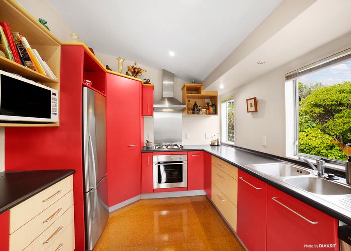  at 9 Huntingdon Street, Northland, Wellington