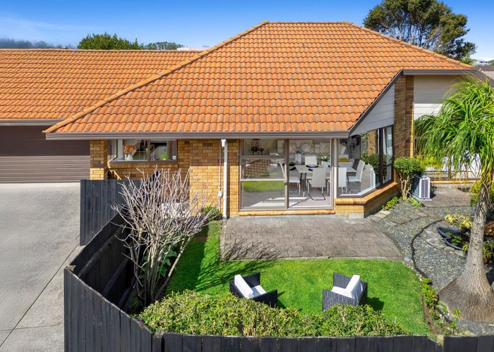  at 3/52 Millhouse Drive, Northpark, Manukau City, Auckland