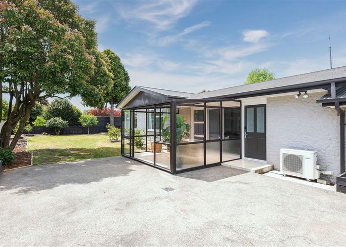  at 28 Harrowdale Drive, Avonhead, Christchurch